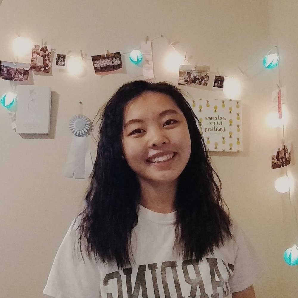 Meet your Posher, Alexia